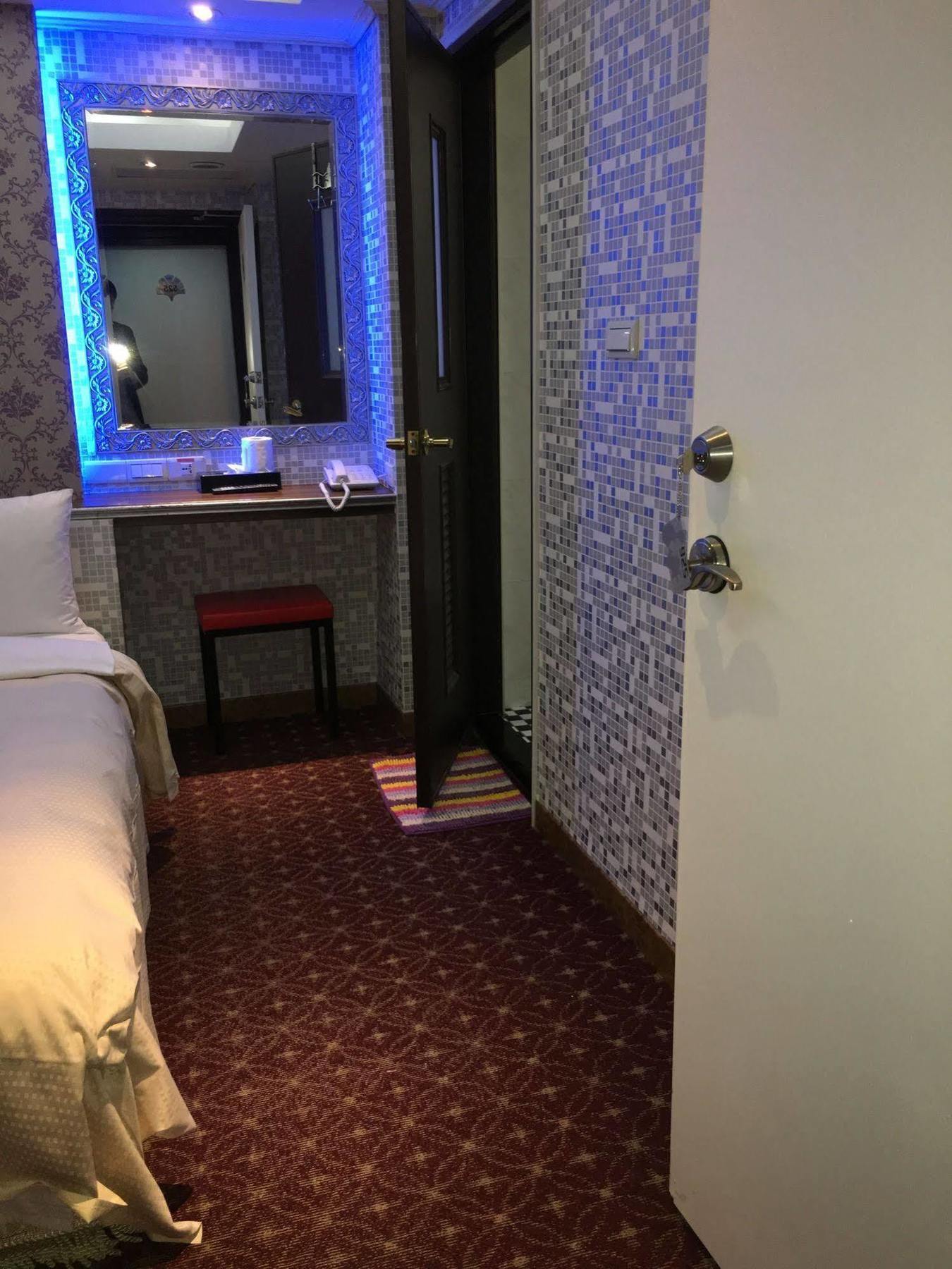 Lio Hotel - Taipei Main Station Экстерьер фото